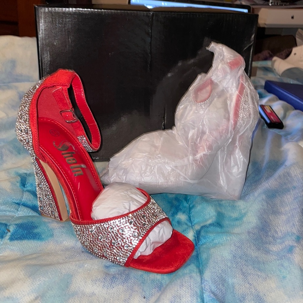 PU Statement jeweled ankle strap block heels